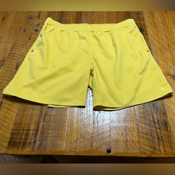 The Territory Ahead Other - The Territory Ahead Yellow Shorts, Size XXL